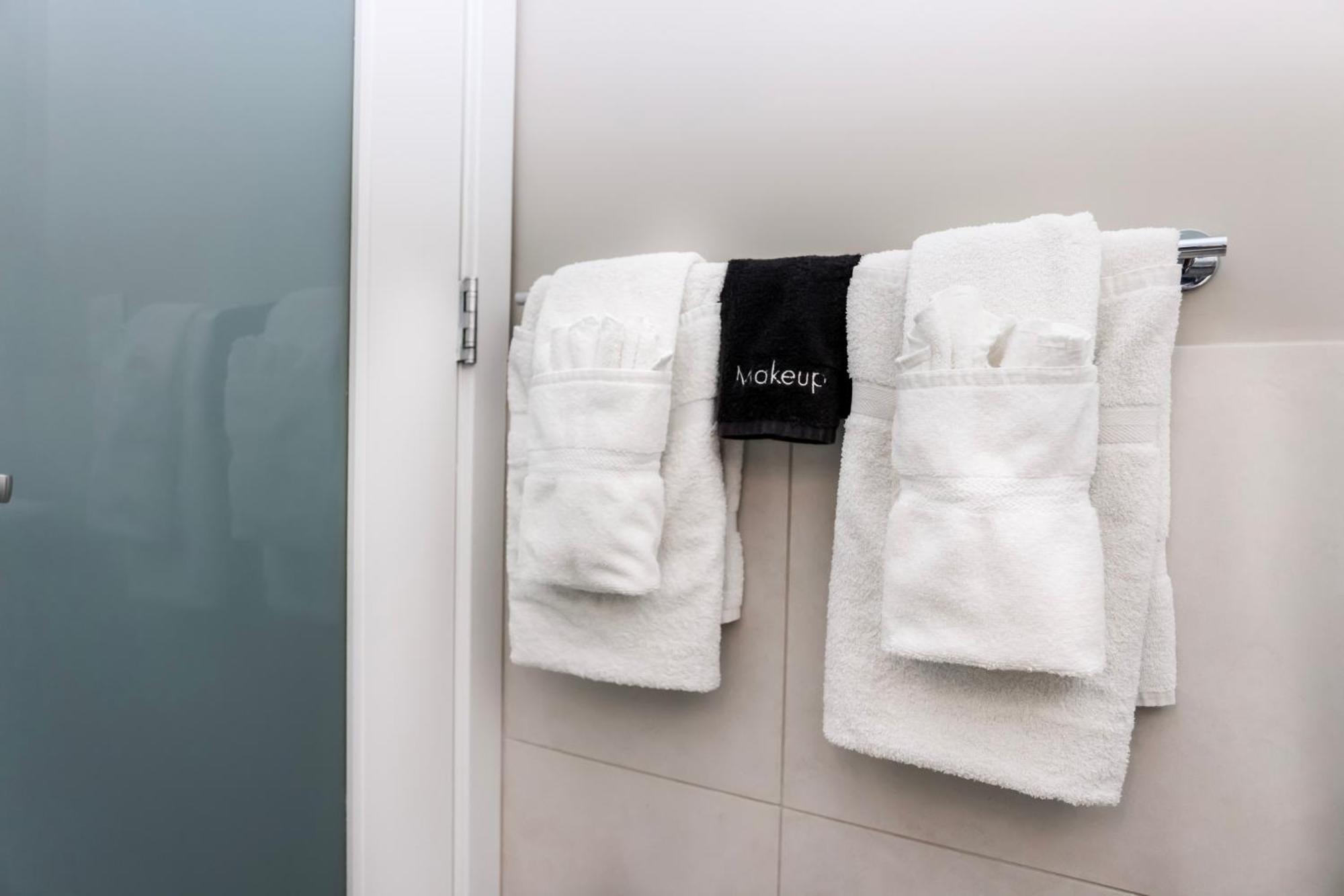 Stylish Studio On Newbury St #3 Бостон Экстерьер фото